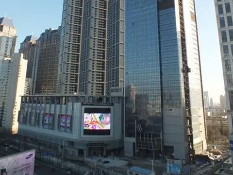 天津和黃地鐵廣場(chǎng)